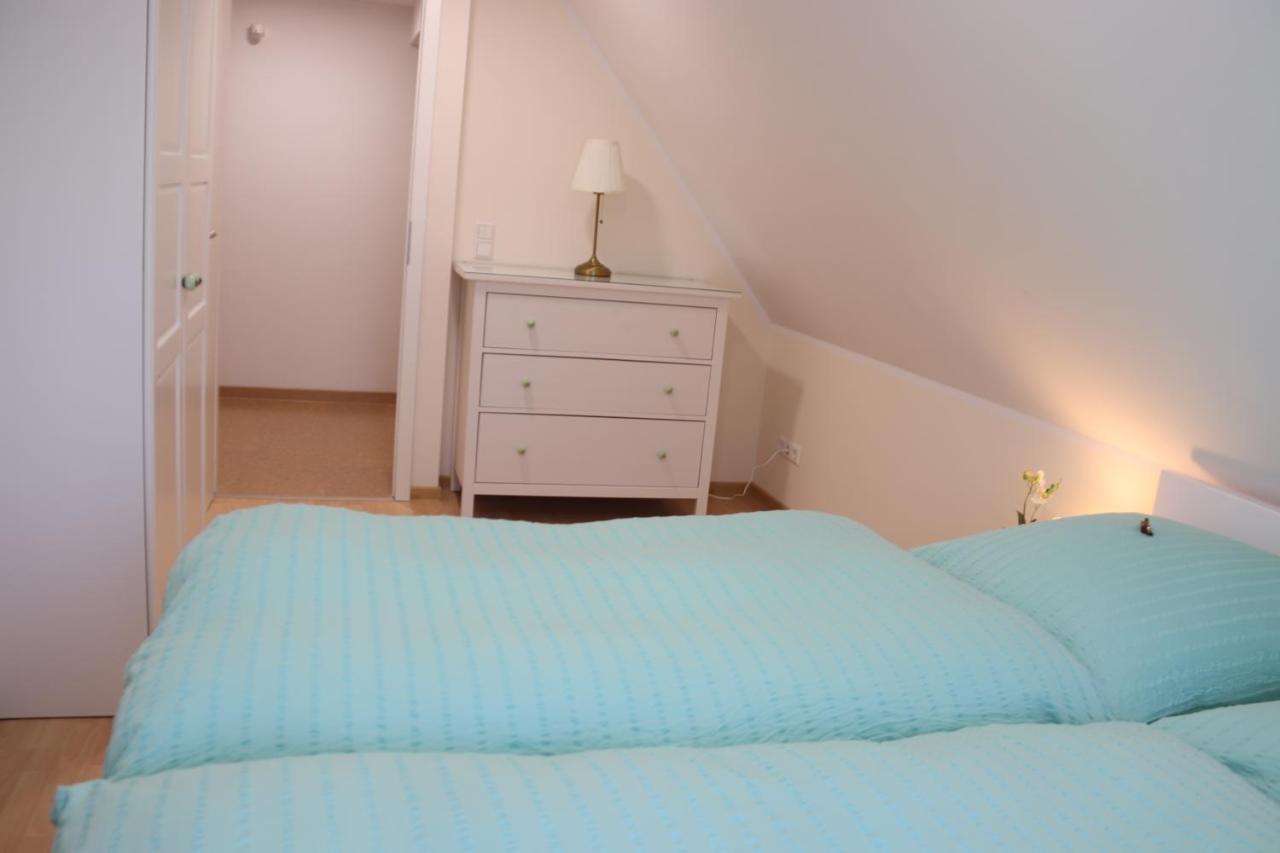 Ferienhaus Liebevoll Renoviertes Haus Mit Großem Garten In *